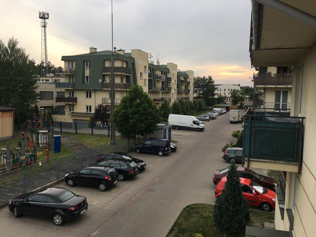 ורשה Apartament W Wesolej מראה חיצוני תמונה